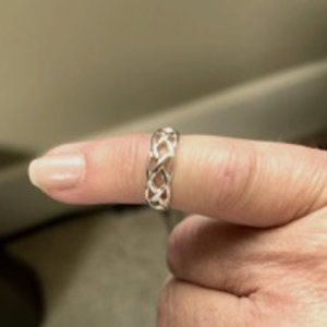 Sterling silver basket weave toe ring